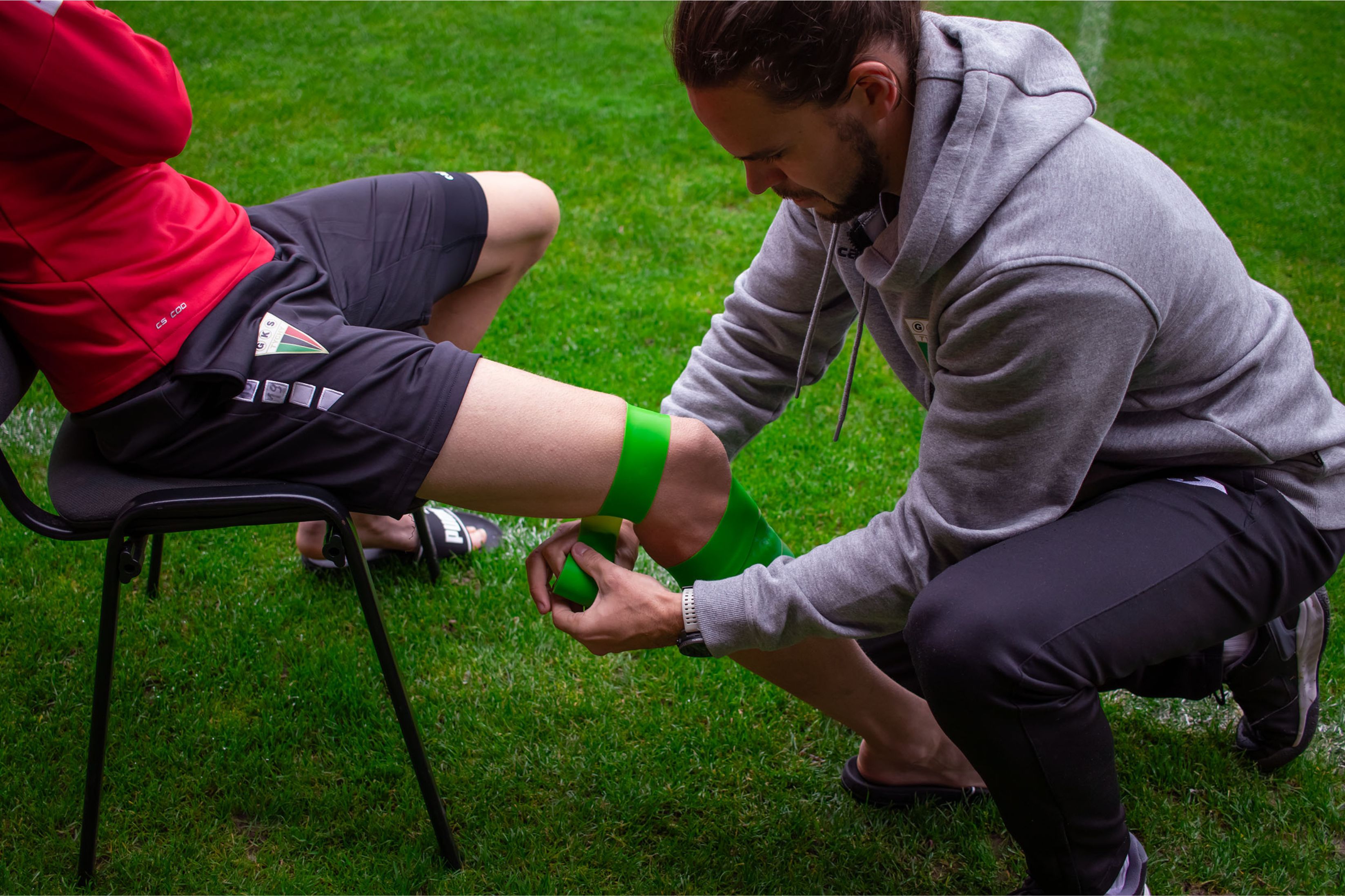 Jak używać floss band