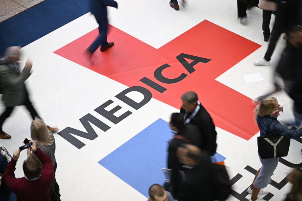 yellowSPORT na targach medycznych Medica 2024 w Düsseldorfie!