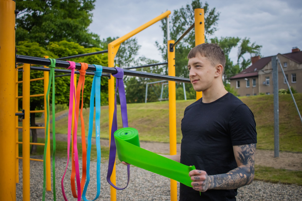 Gumy i taśmy oporowe yellowSPORT - które wybrać? Praktyczne porównanie