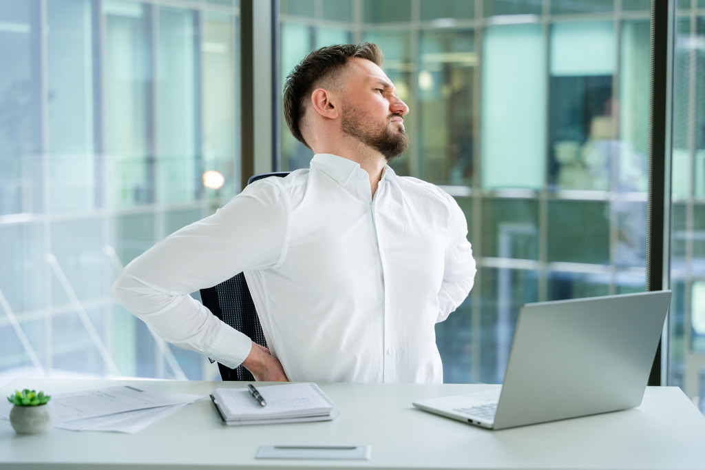 Jak pozbyć się bólu pleców? Porady fizjoterapeuty 