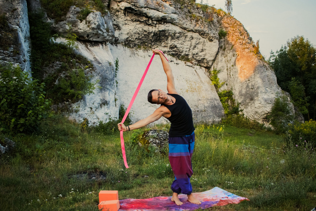 Jak przygotować się do pierwszych zajęć jogi?