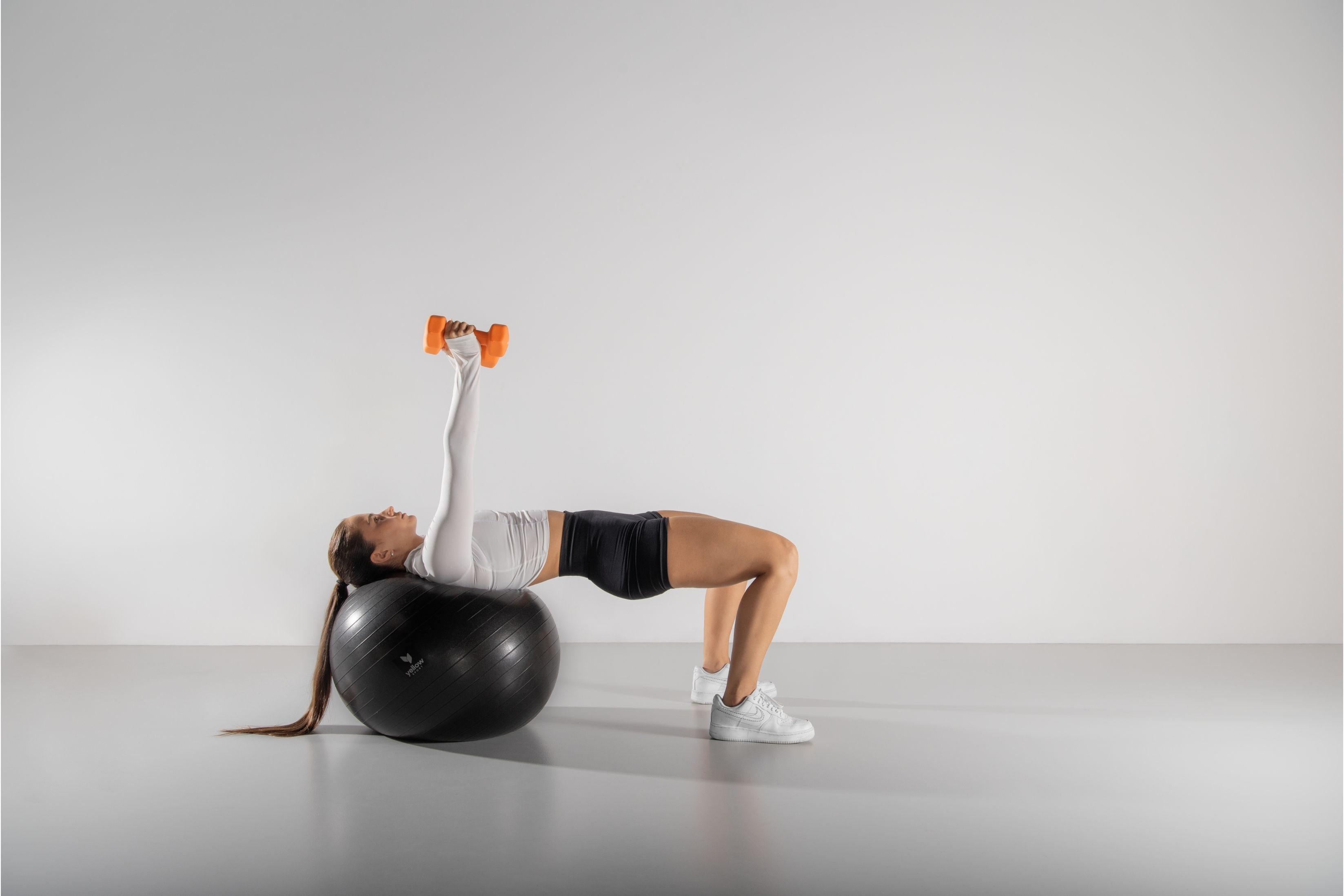 Jakie hantle wybrać do ćwiczeń w domu?