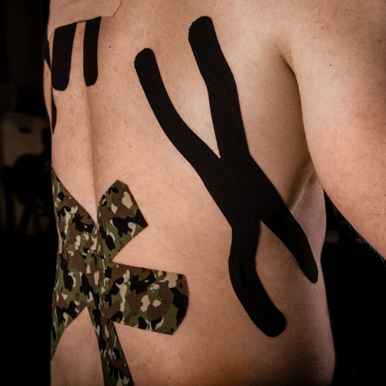 yellowTAPE - Taśma do kinesiotapingu - 5 cm x 5 m - Zielona moro